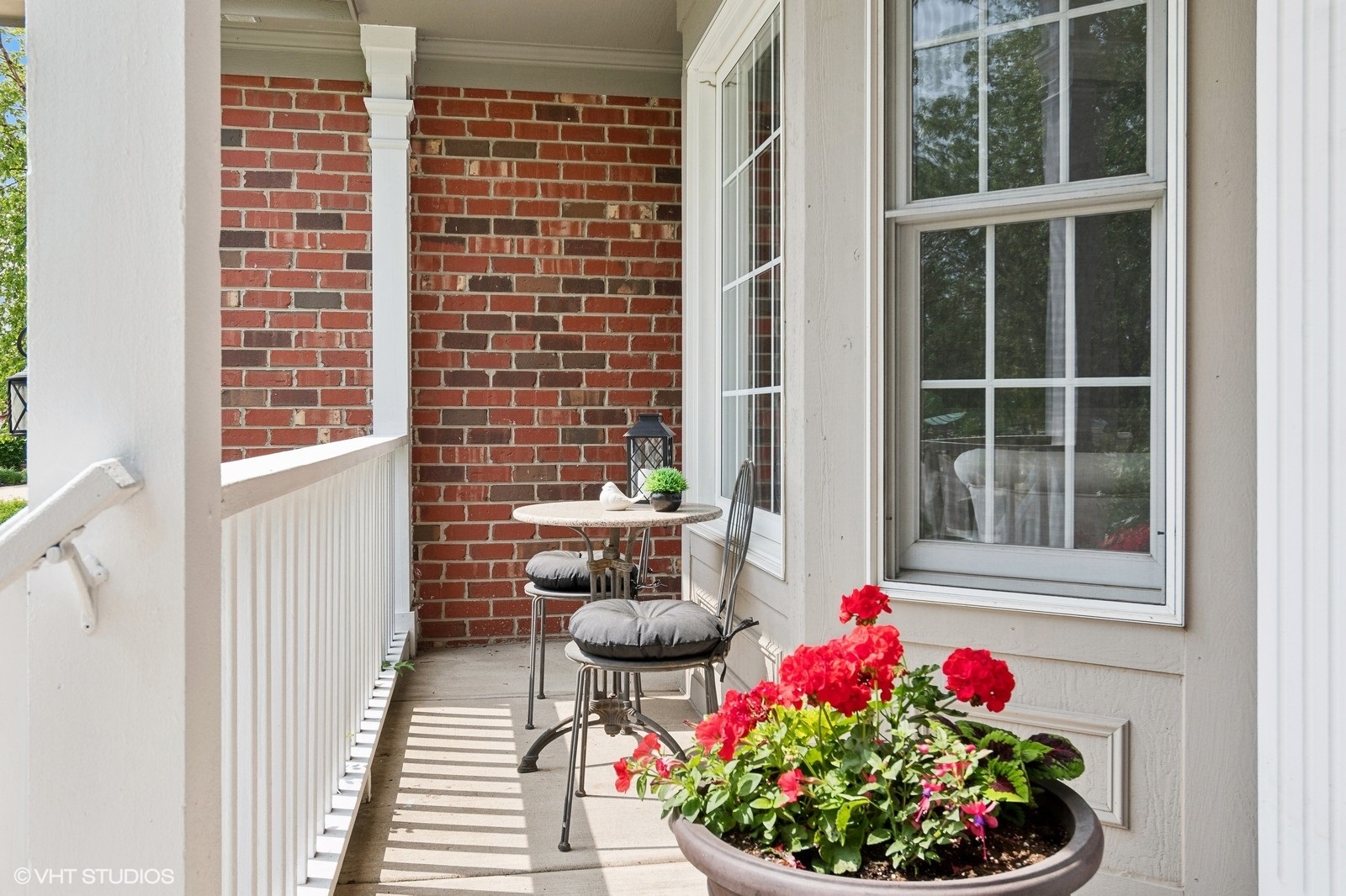 3915 Highknob Circle