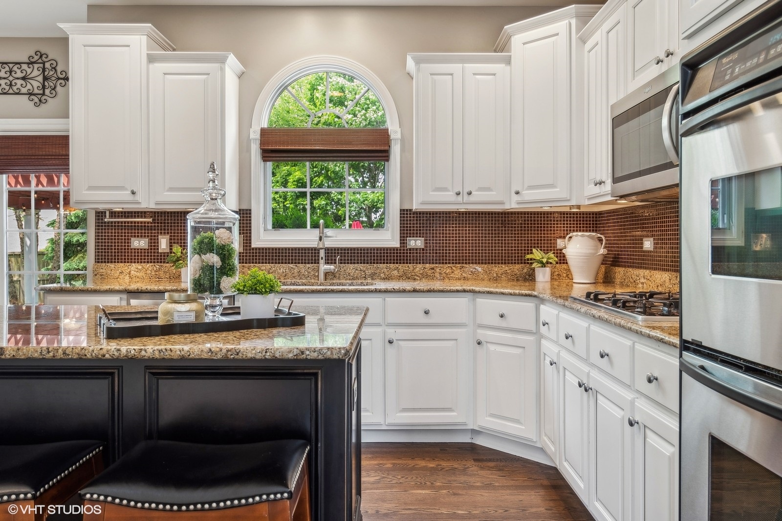 3915 Highknob Circle