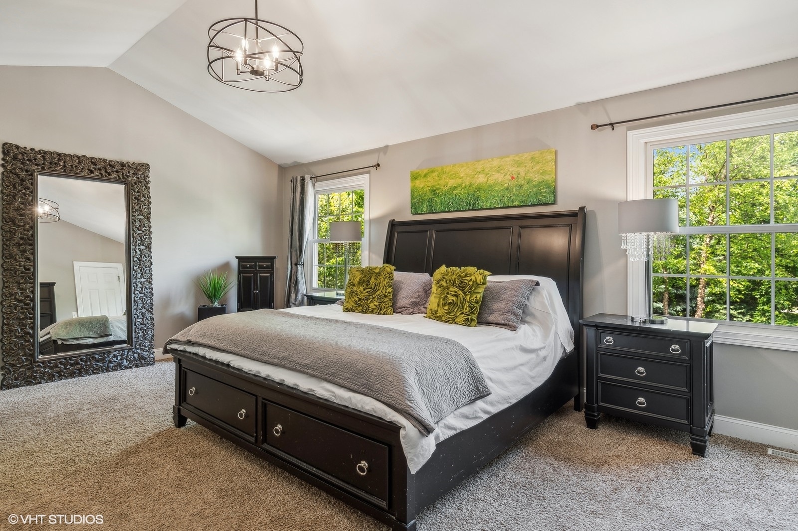 3915 Highknob Circle