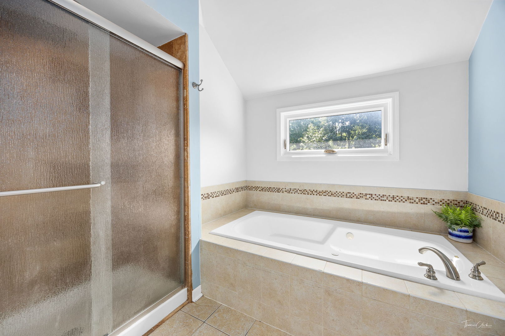 560 Boardman Circle