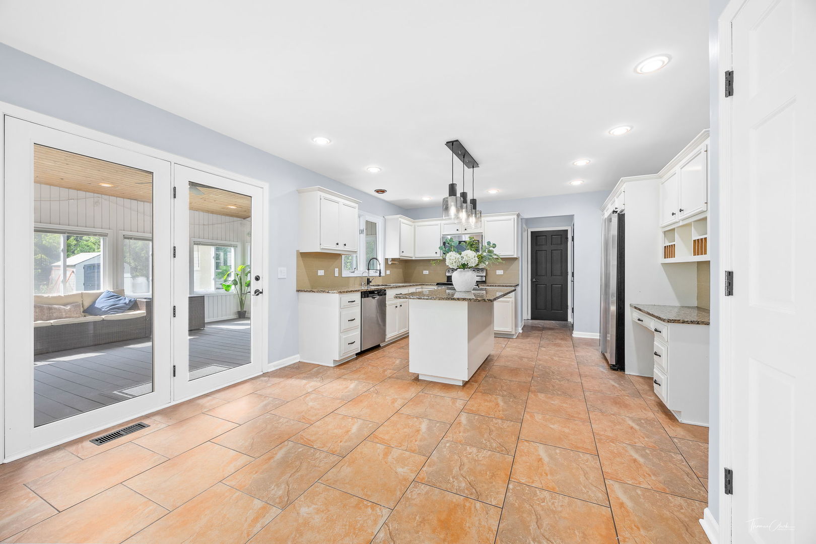 560 Boardman Circle