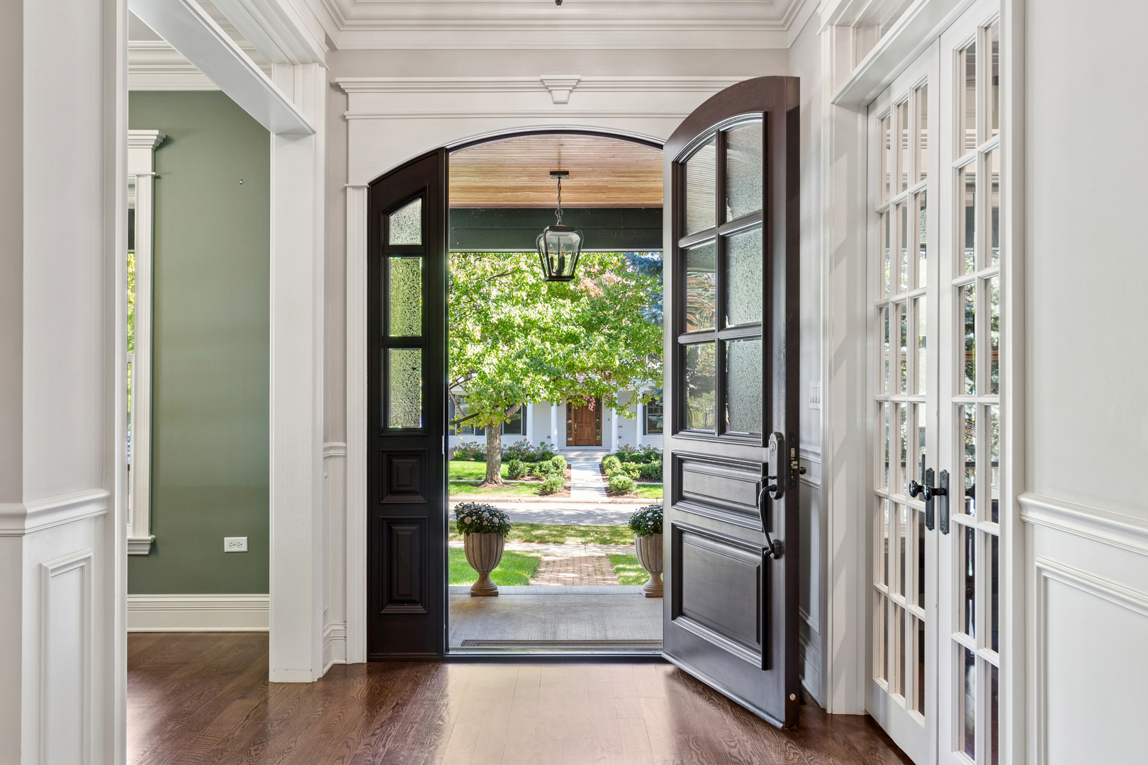 203 S Columbia Street