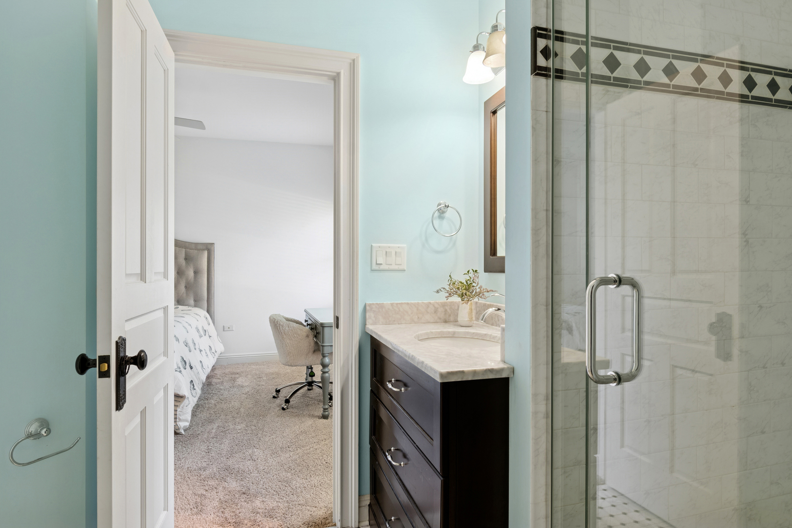 203 S Columbia Street