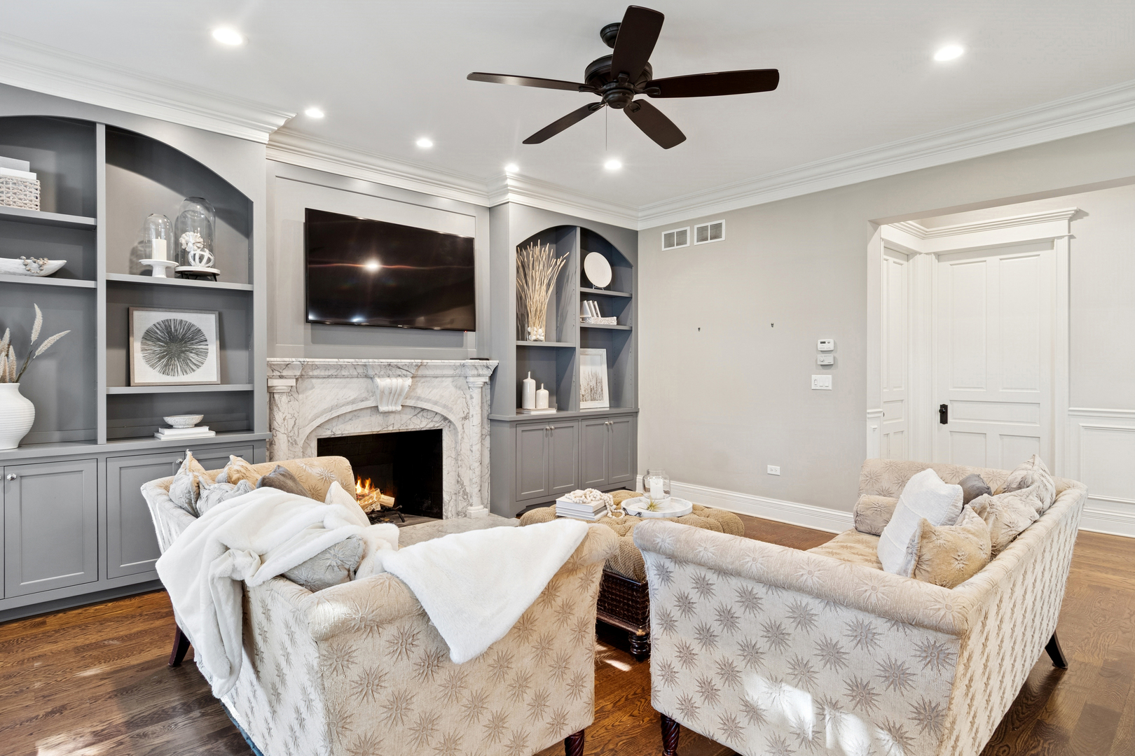 203 S Columbia Street