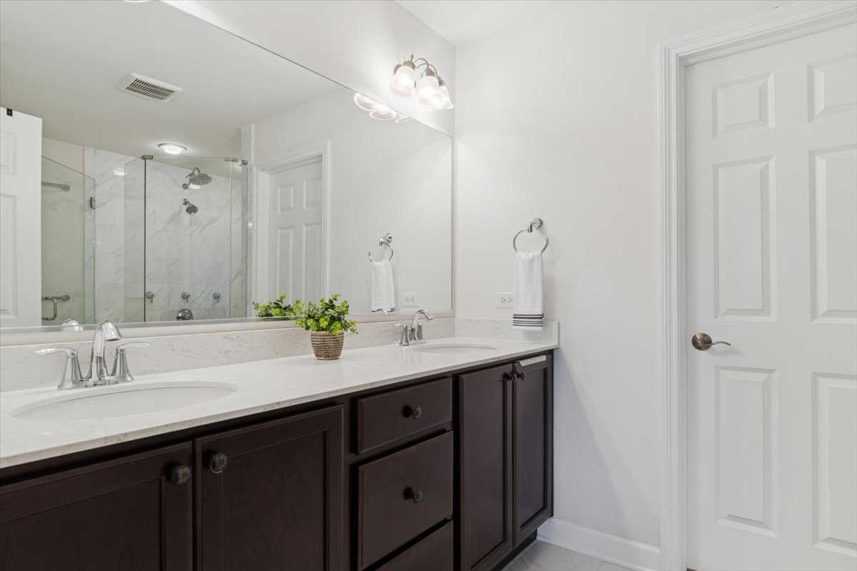 4199 Royal Mews Circle