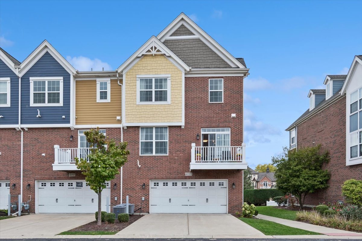 4199 Royal Mews Circle