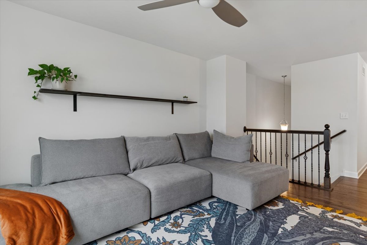 4199 Royal Mews Circle