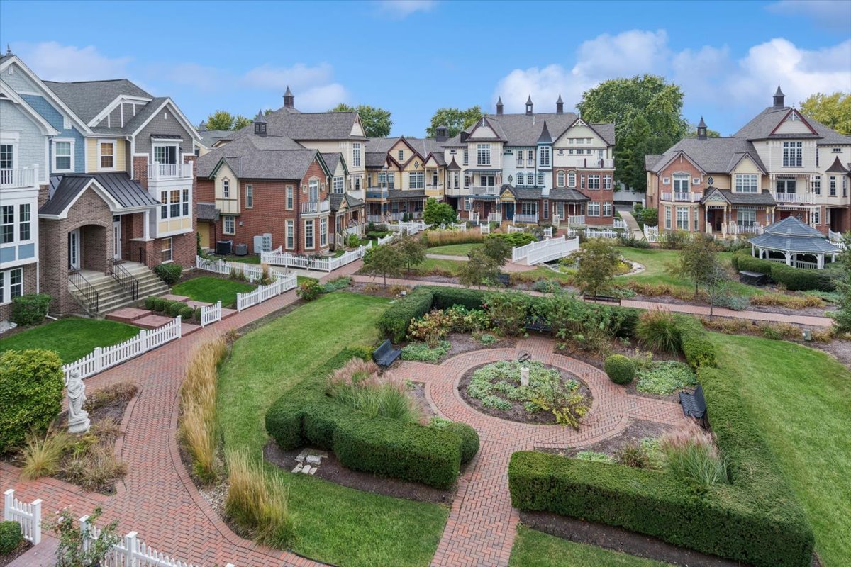 4199 Royal Mews Circle