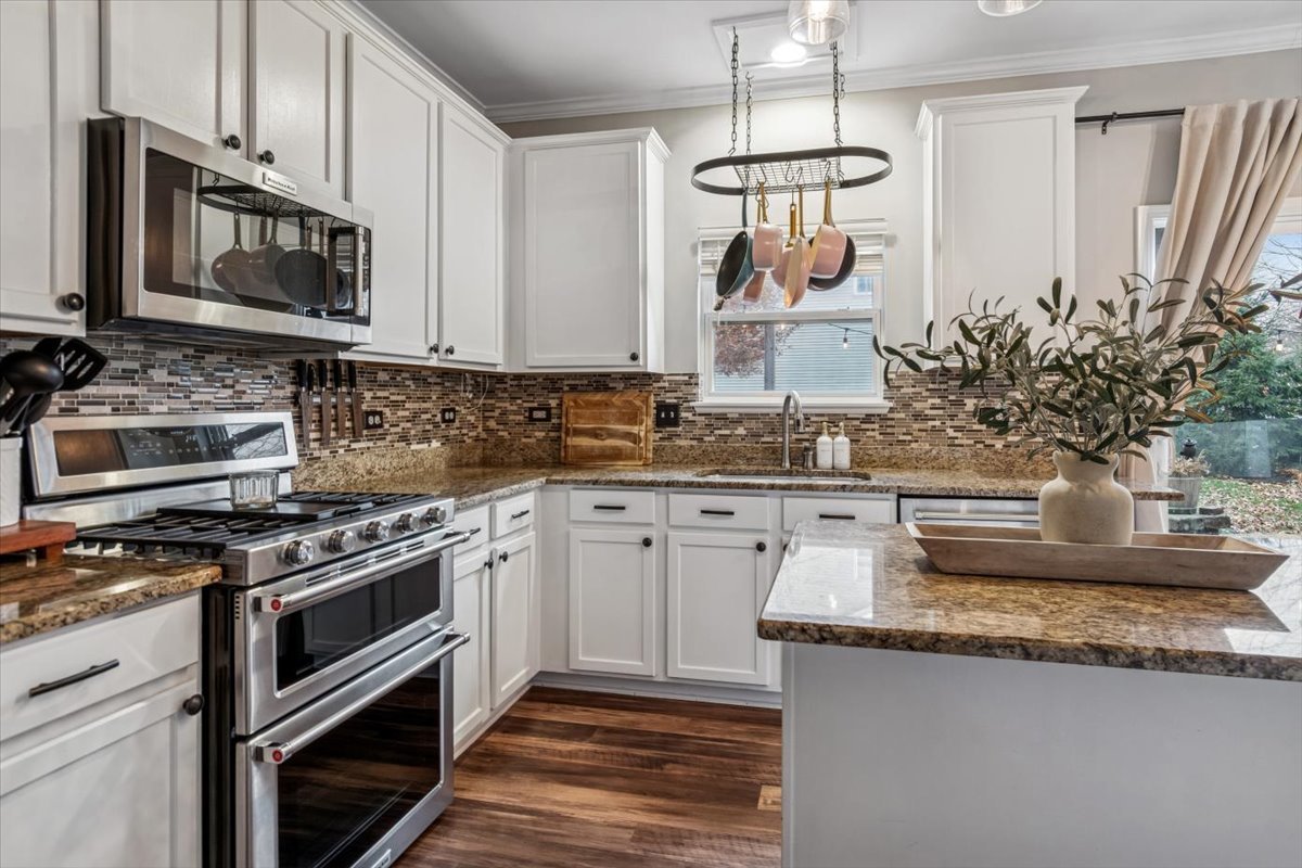 1961 Wilson Creek Circle