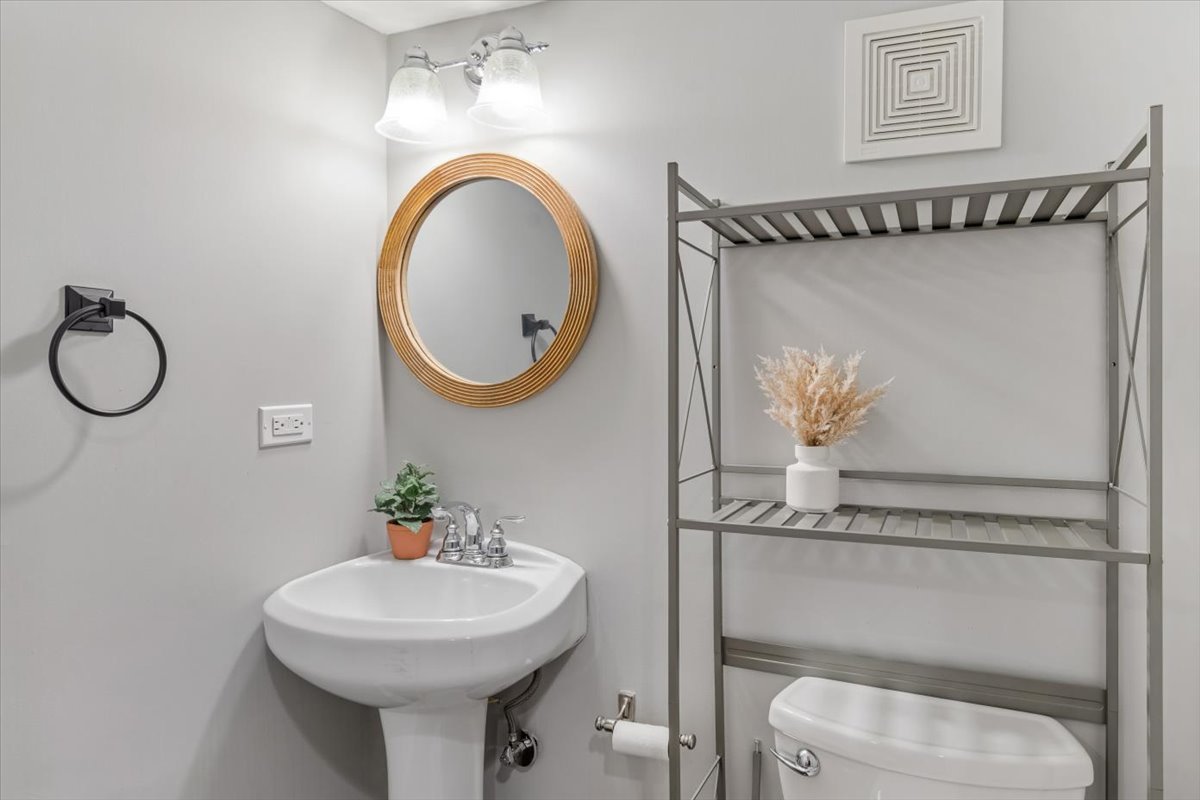 1961 Wilson Creek Circle