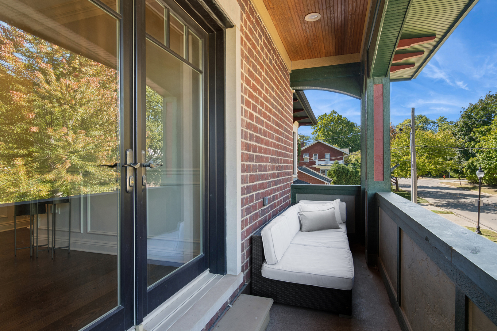 203 S Columbia Street