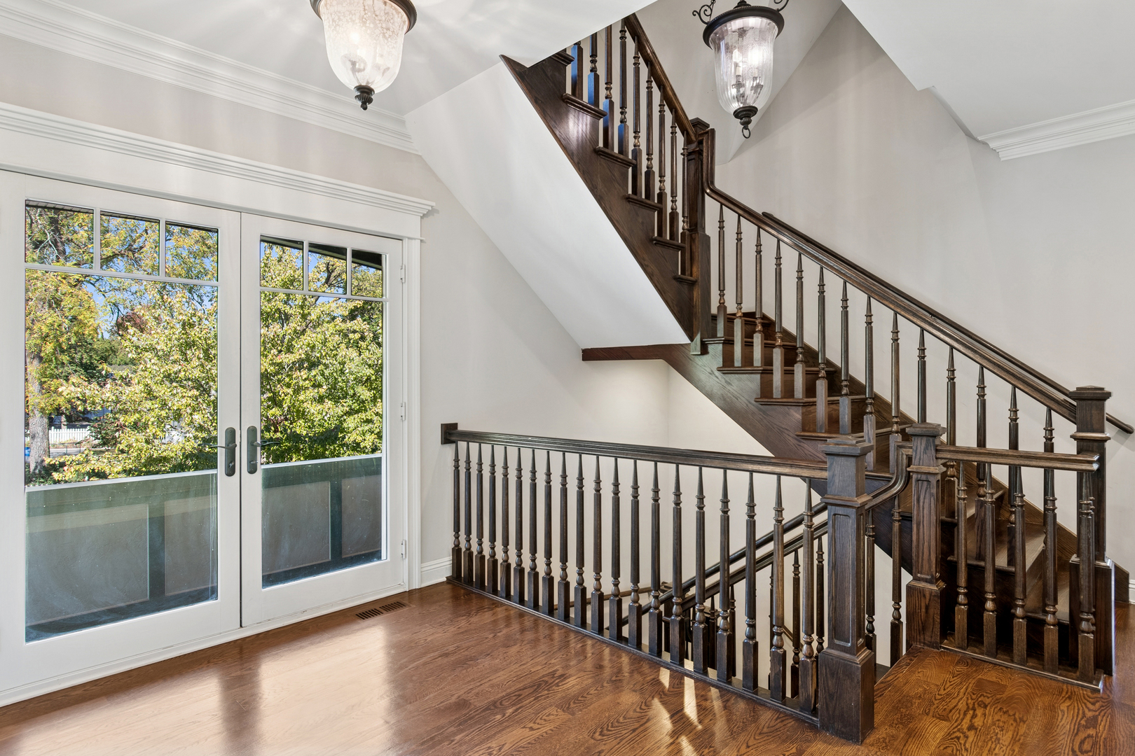 203 S Columbia Street