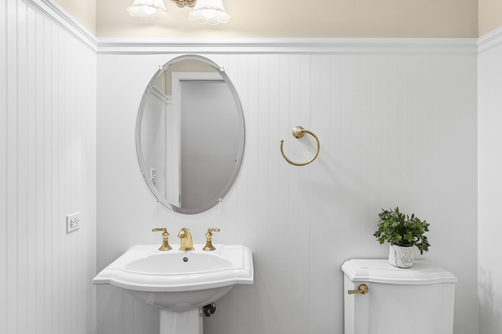 4147 Royal Mews Circle Unit: 204