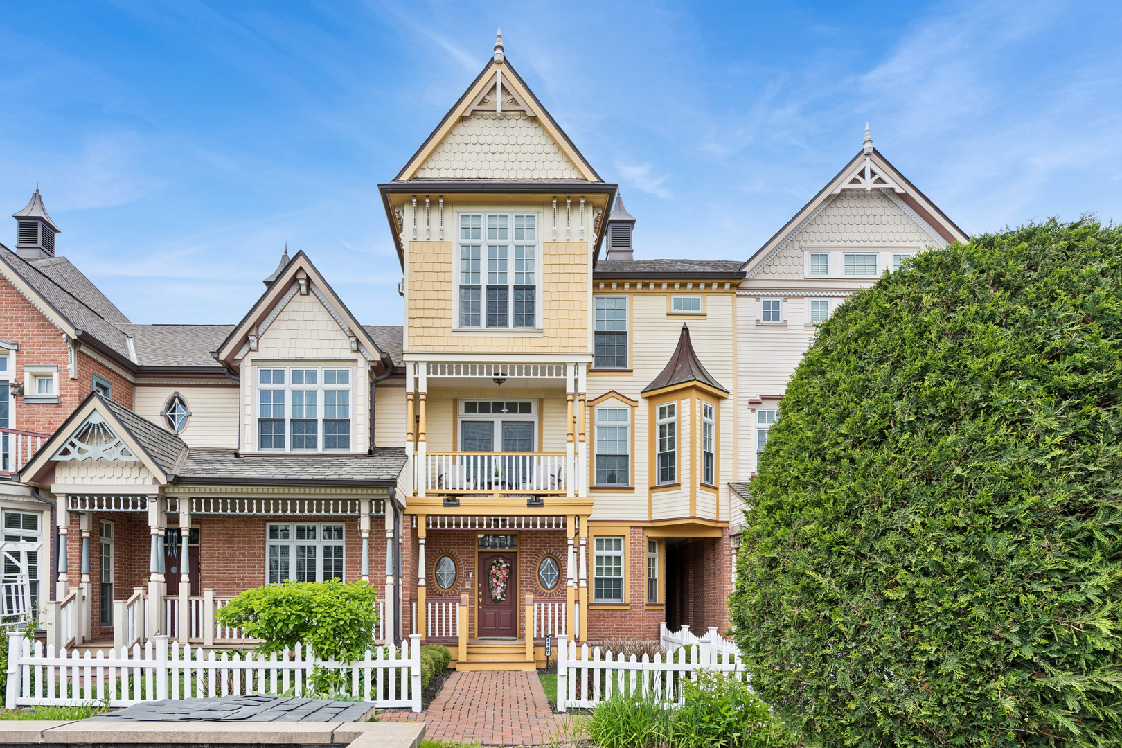 4147 Royal Mews Circle Unit: 204