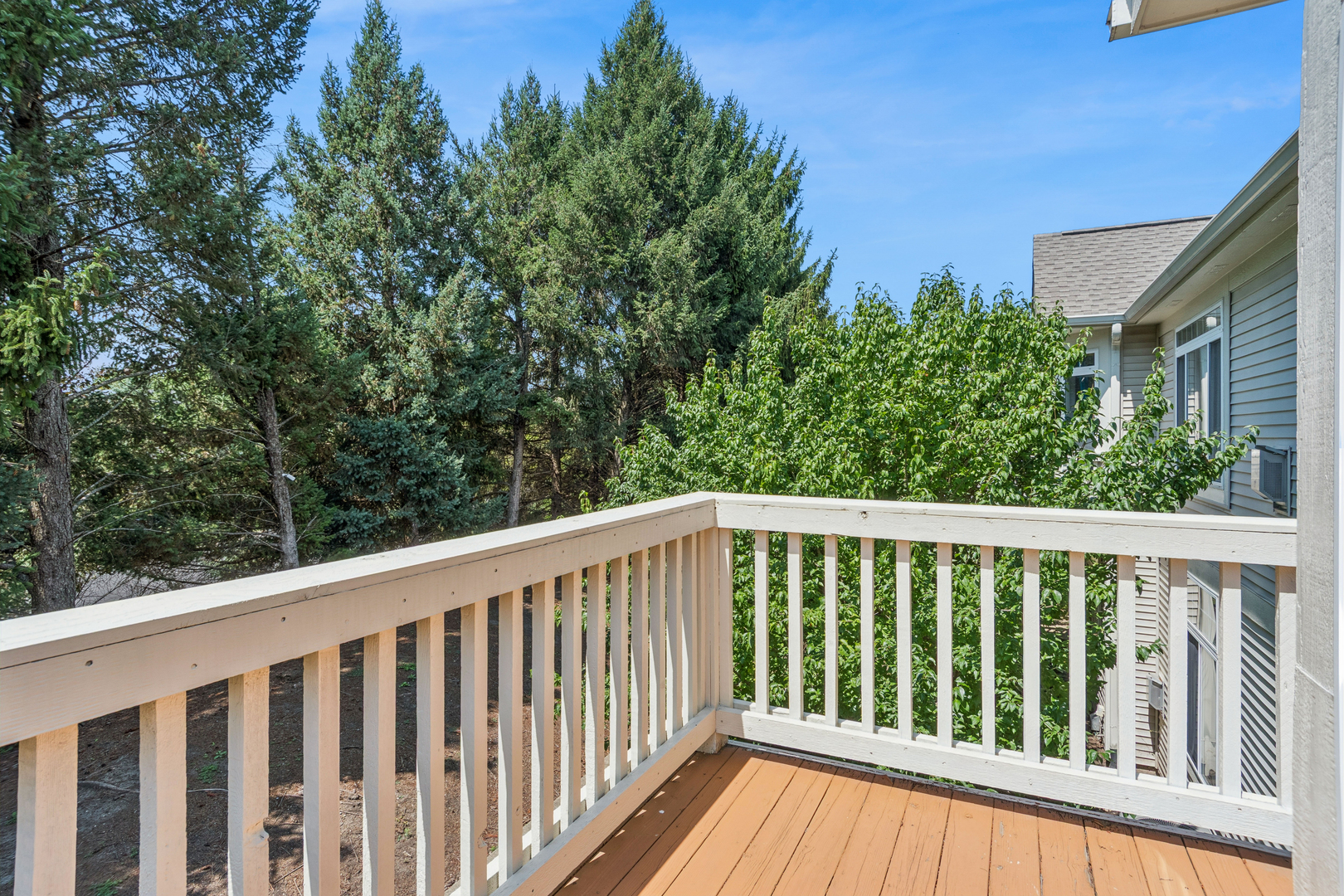 3332 ROSECROFT Lane