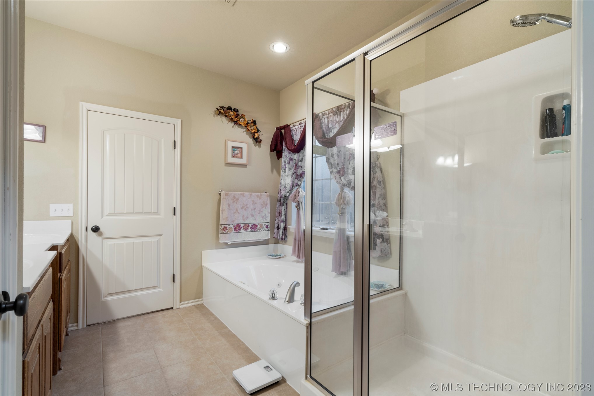 4677 E 145th Place S