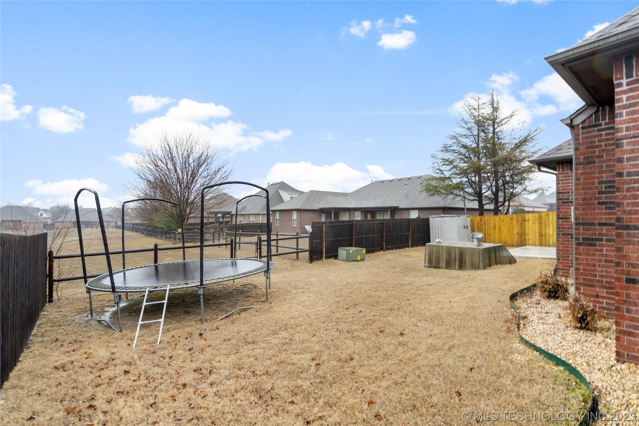 4677 E 145th Place S