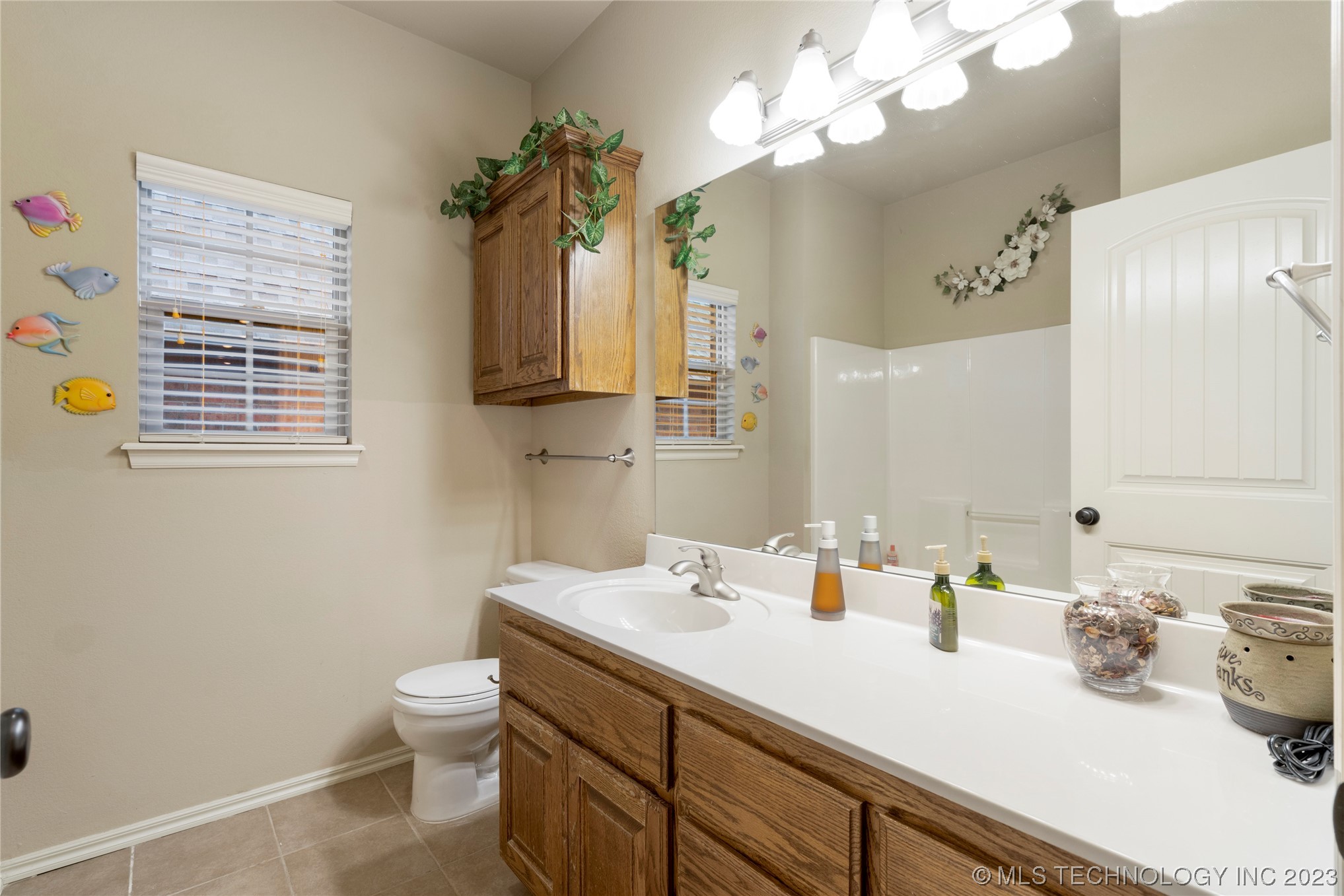 4677 E 145th Place S