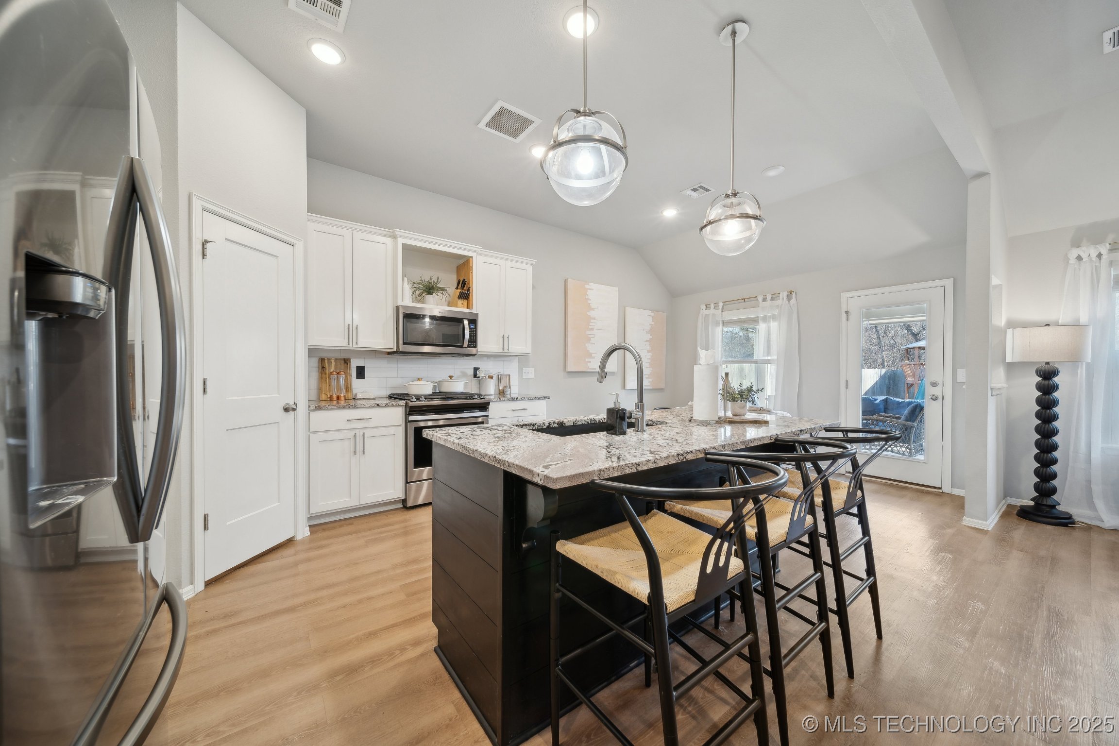 8930 E 133rd Street
