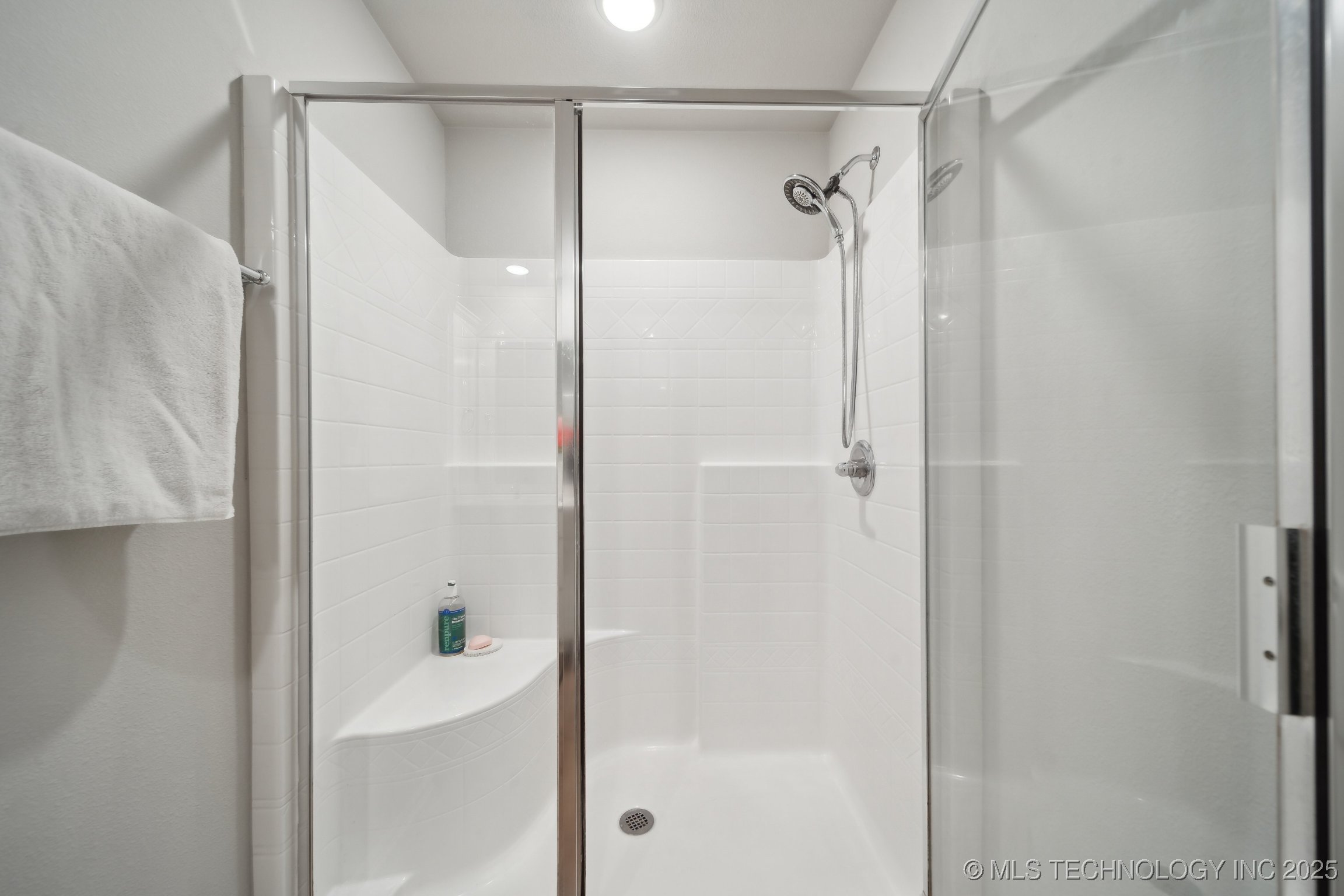 8930 E 133rd Street