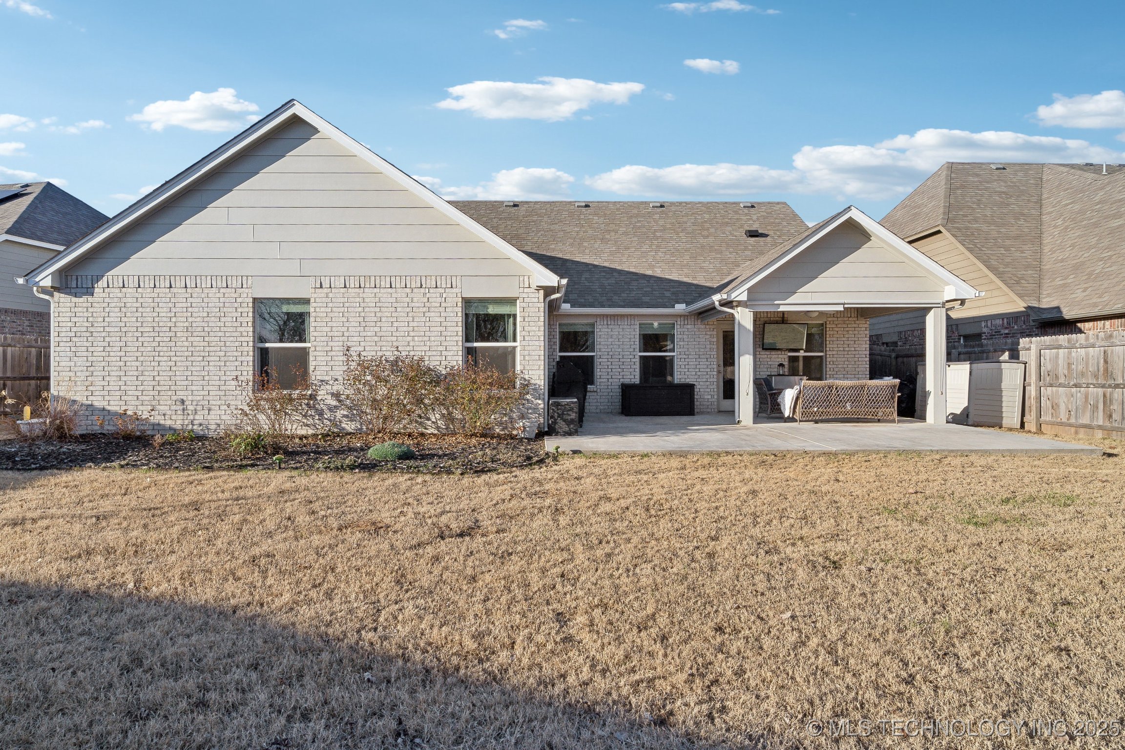 8930 E 133rd Street
