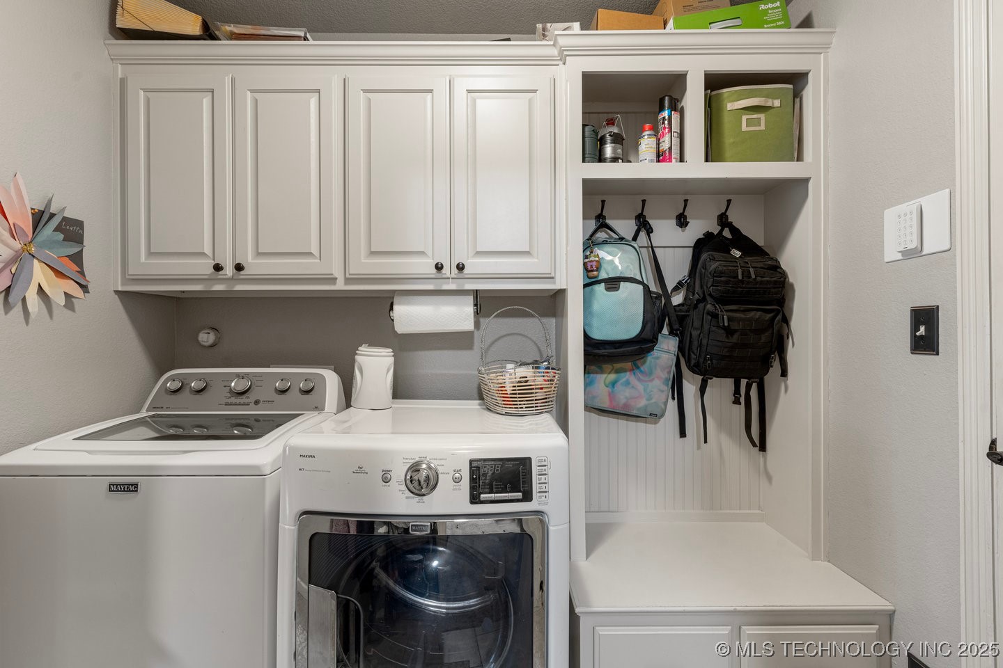 218 E 128th Street S