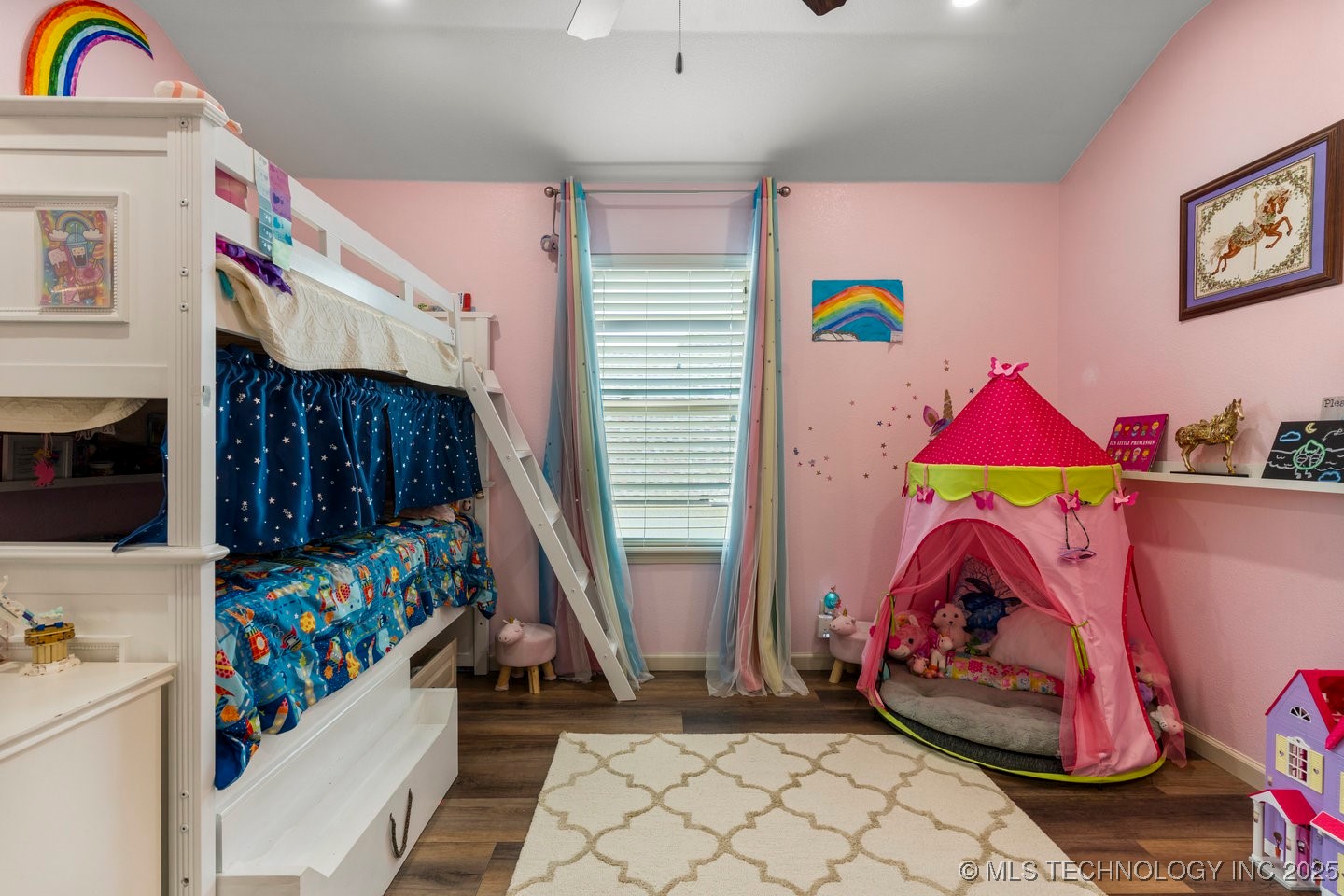 218 E 128th Street S