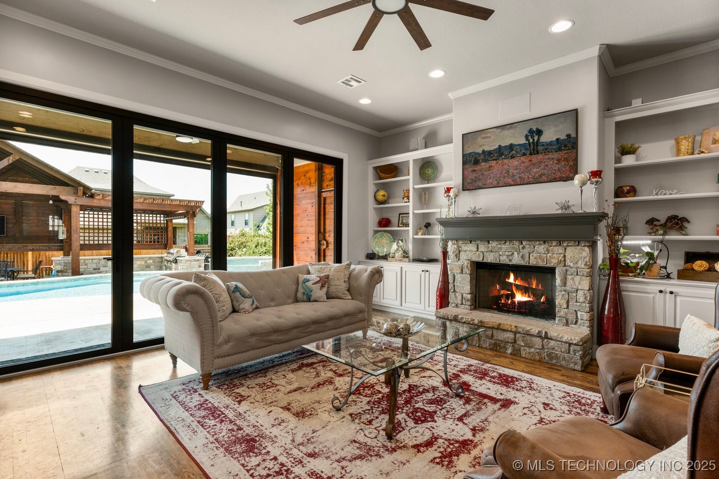 218 E 128th Street S