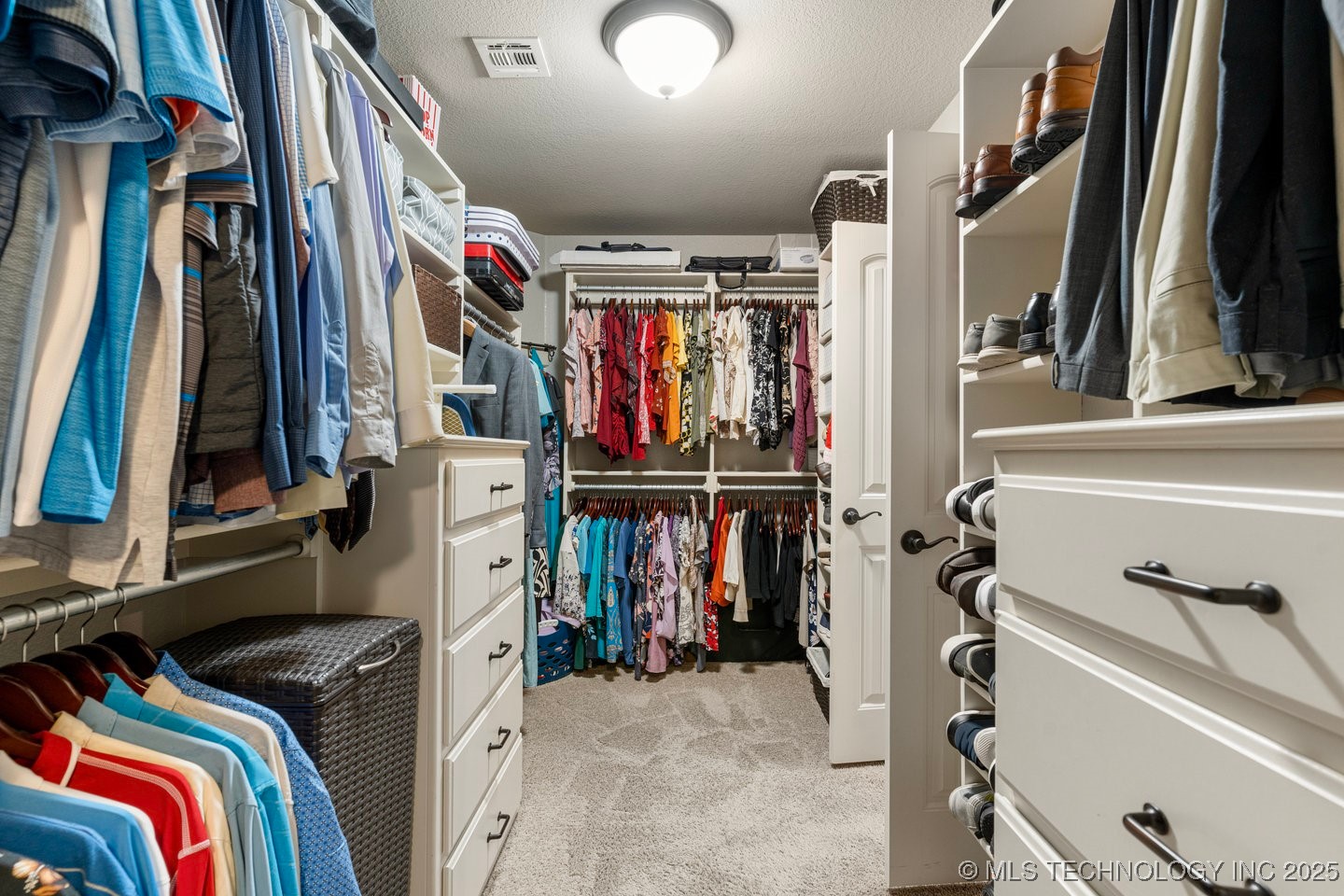 218 E 128th Street S