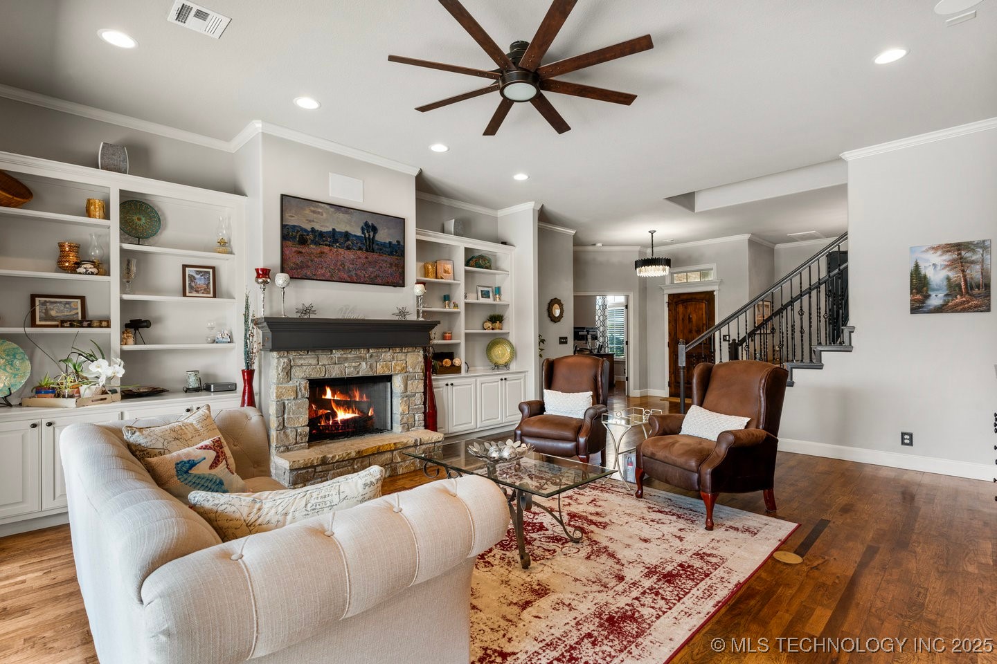 218 E 128th Street S