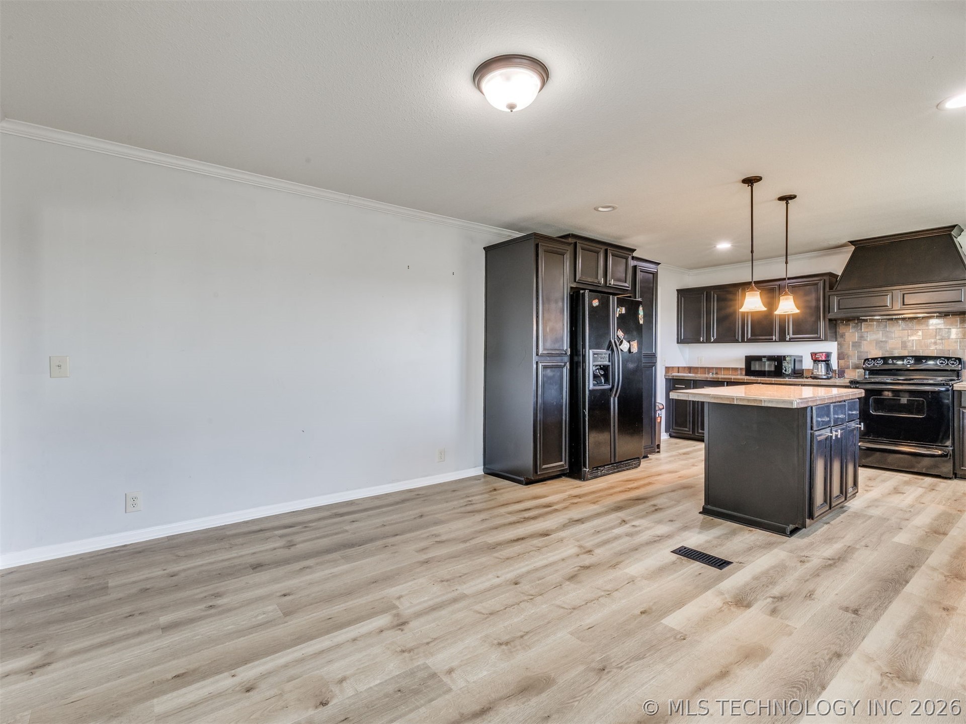 48 Ridgeview Drive
