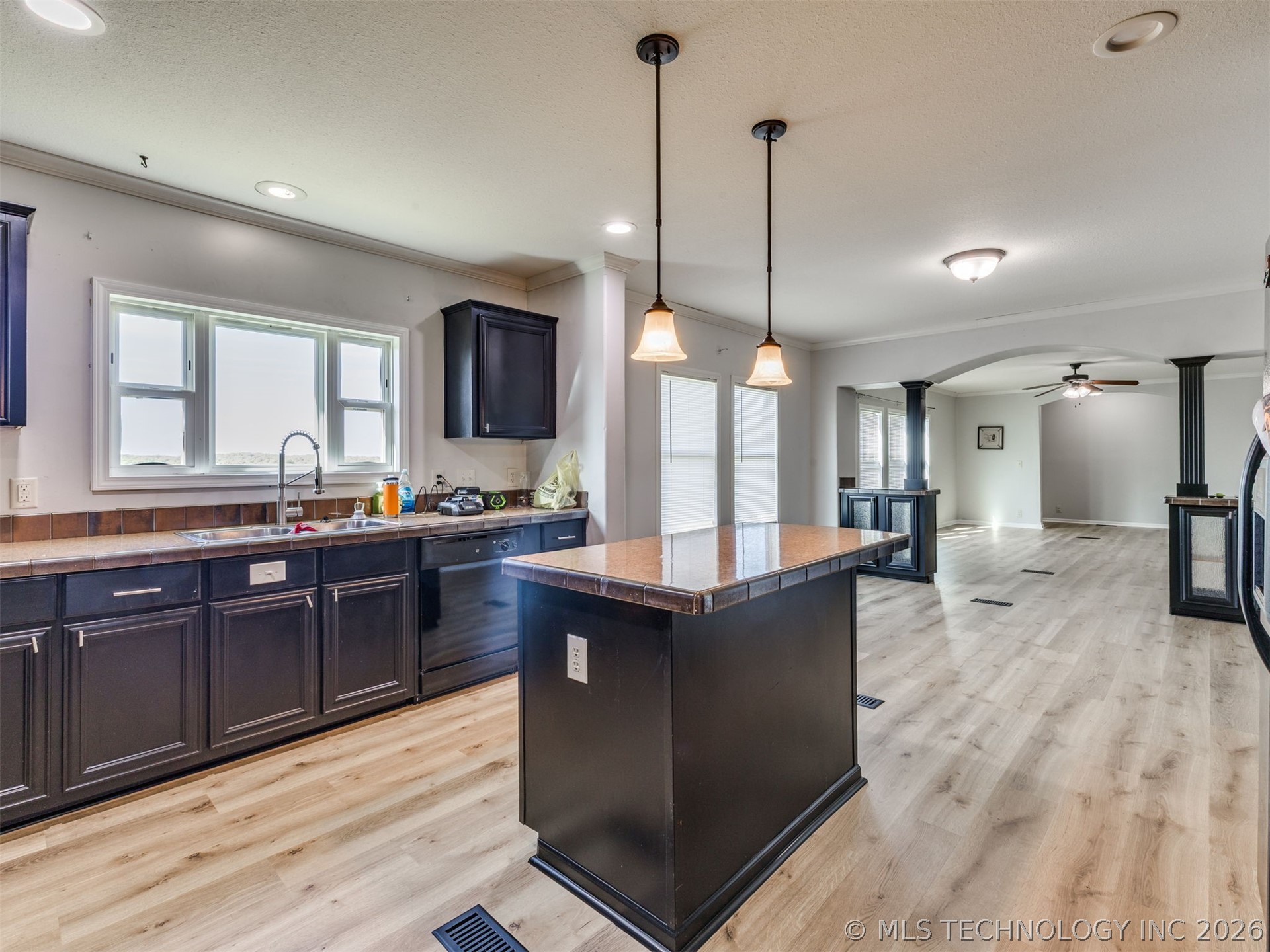 48 Ridgeview Drive