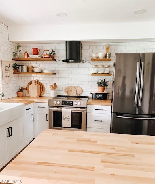 4000 Estero Bay LN # 25 Unit: F-25