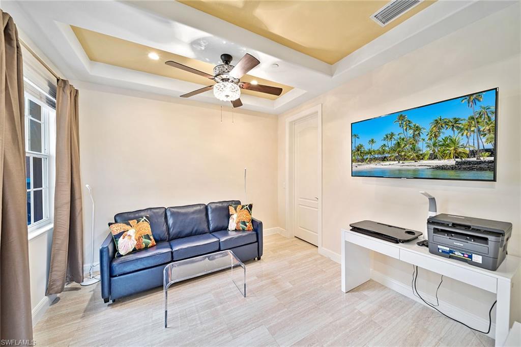 530 Avellino Isles CIR # 7101