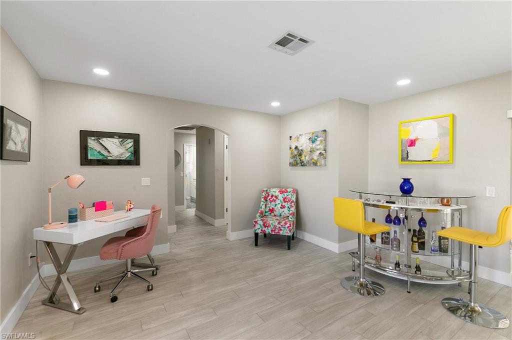 230 Pine Valley CIR
