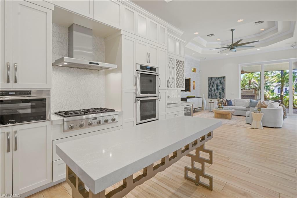 10371 Via Anacapri CT