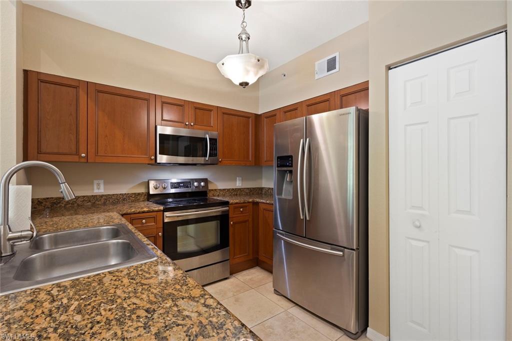 10009 Villagio Gardens LN # 207
