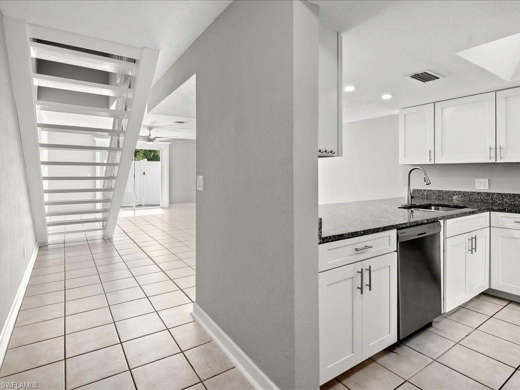 4641 SW Santa Barbara PL # 6