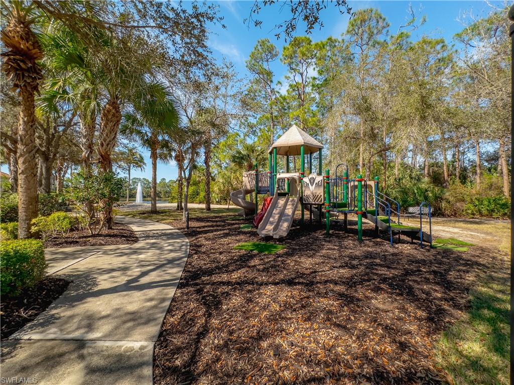 2001 Tarpon Bay DR N # 202