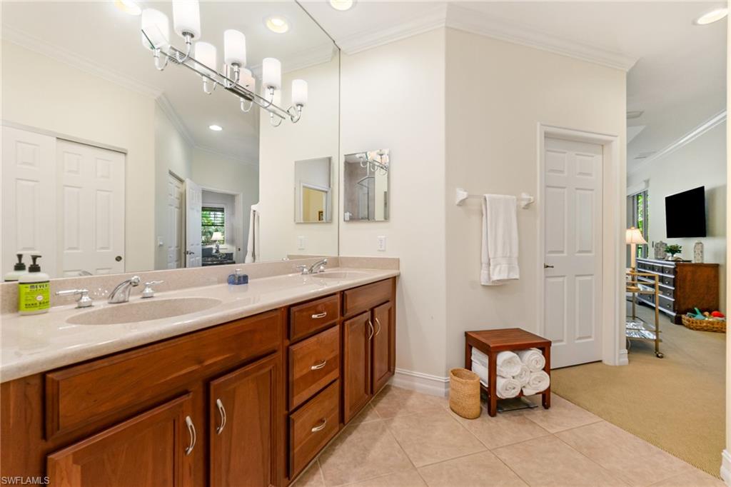 2001 Tarpon Bay DR N # 202