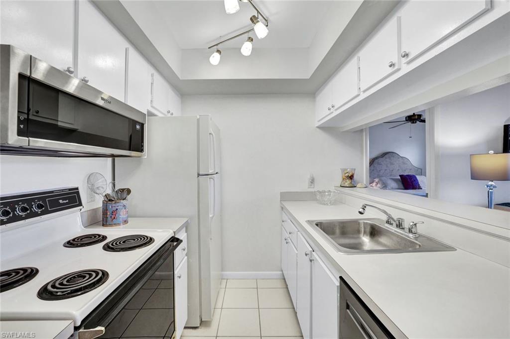 4357 27th CT SW 204