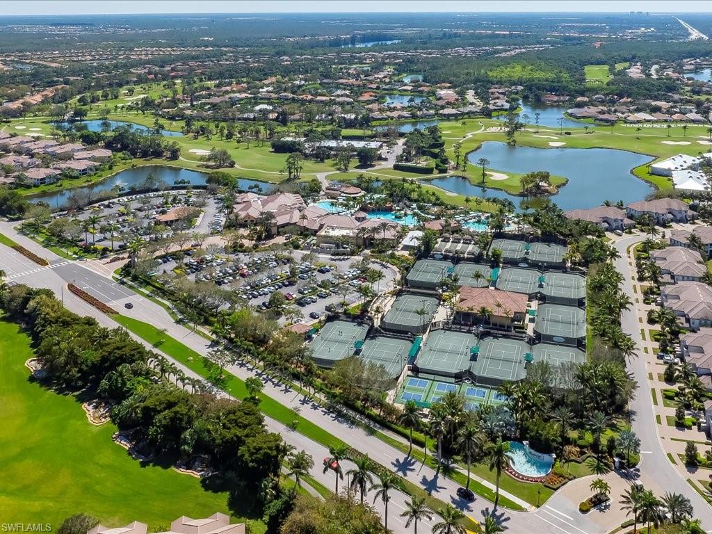 7832 Hawthorne DR # 1902, NAPLES Unit: 1902