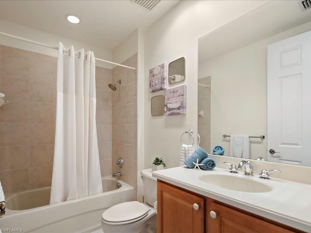 7832 Hawthorne DR # 1902, NAPLES Unit: 1902
