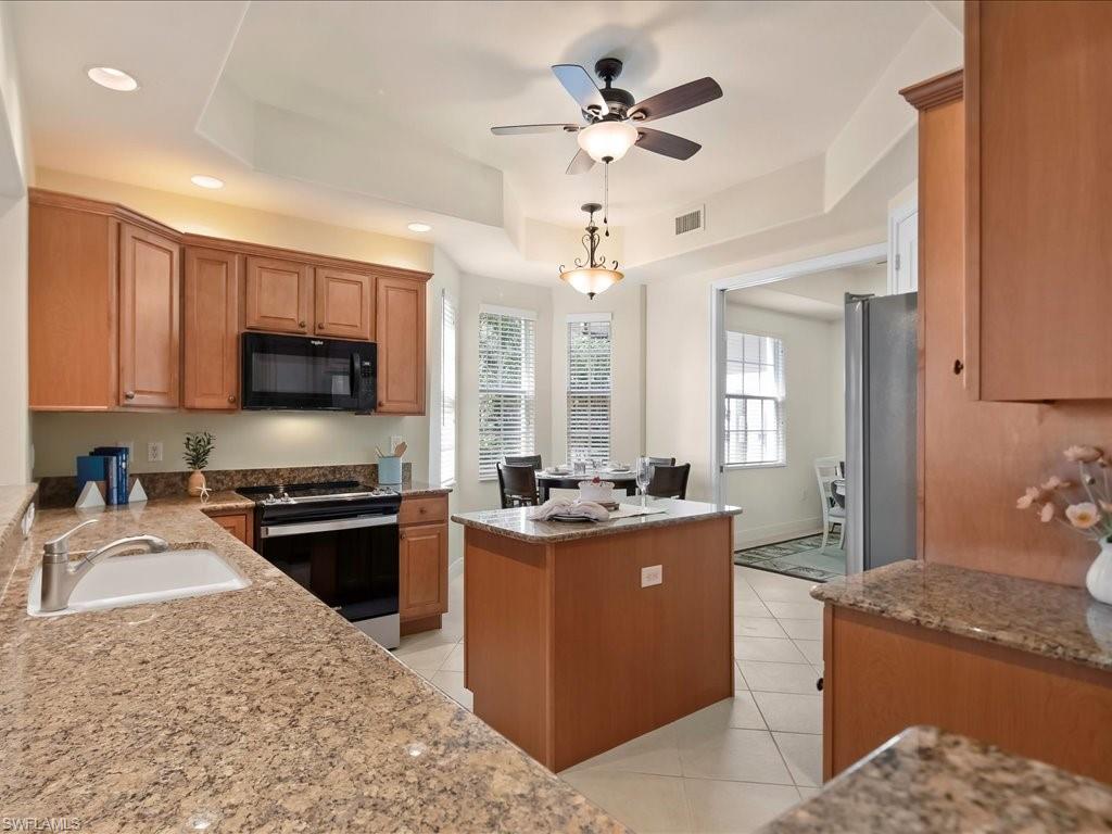 7832 Hawthorne DR # 1902, NAPLES Unit: 1902