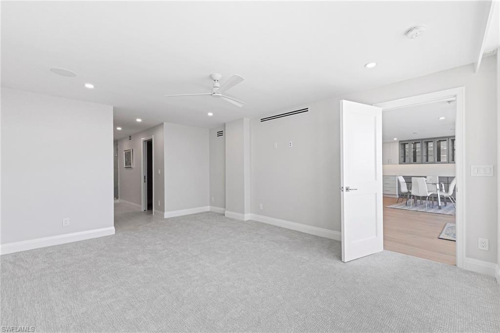 2382 Gulf Shore BLVD N 502