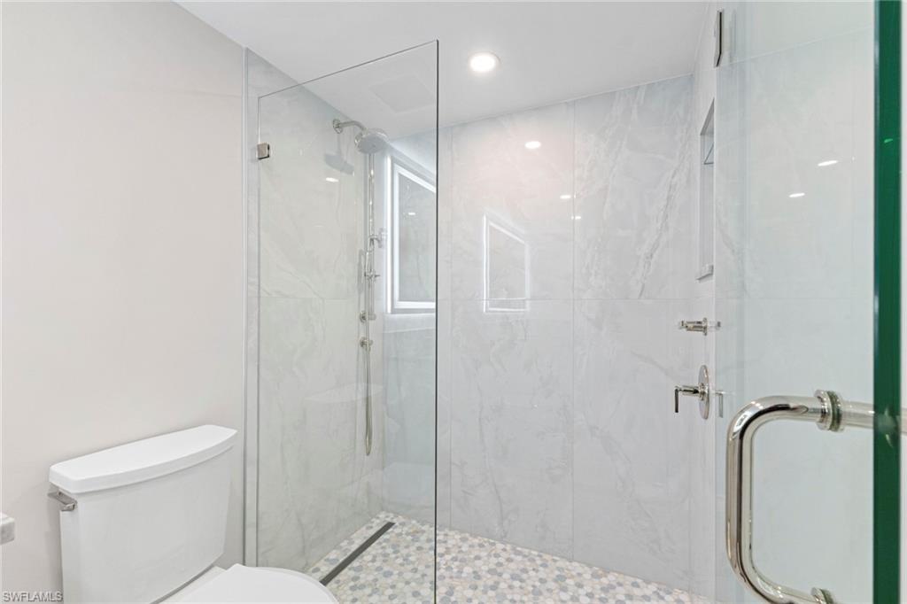 2382 Gulf Shore BLVD N 502