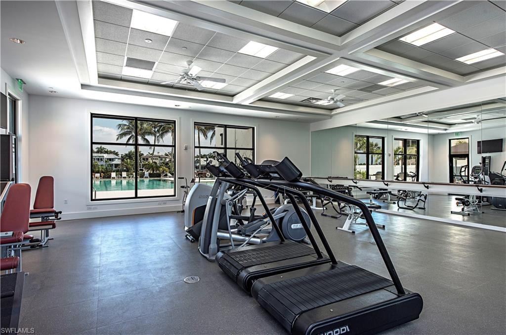 2382 Gulf Shore BLVD N 502