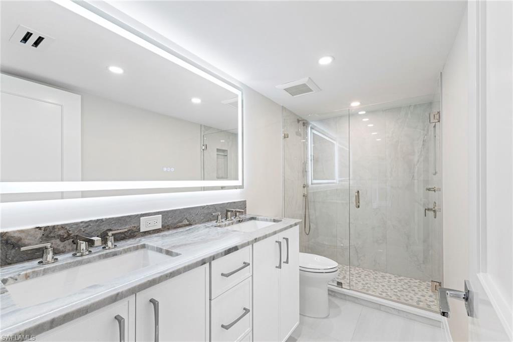 2382 Gulf Shore BLVD N 502