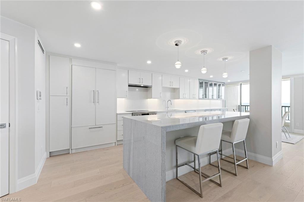 2382 Gulf Shore BLVD N 502