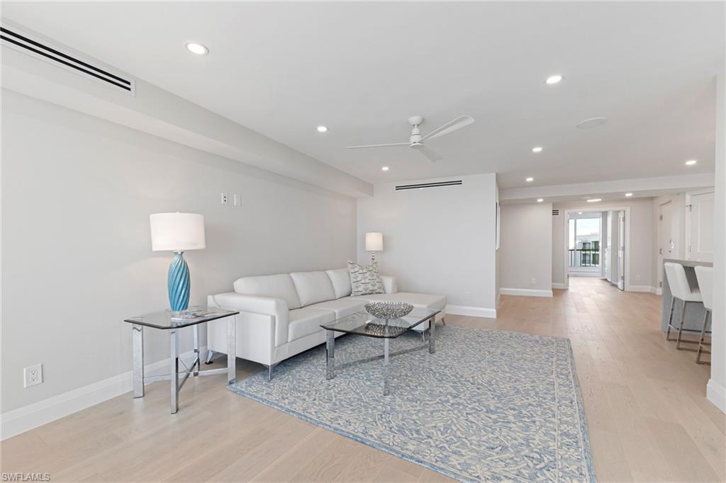 2382 Gulf Shore BLVD N 502